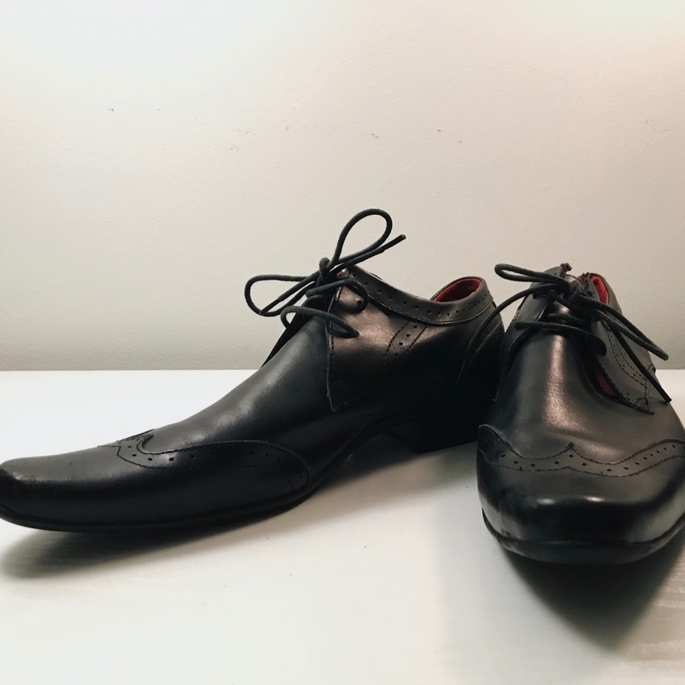 TOPMAN Mens Oxford Pointy Toe Lace Ups (like new)